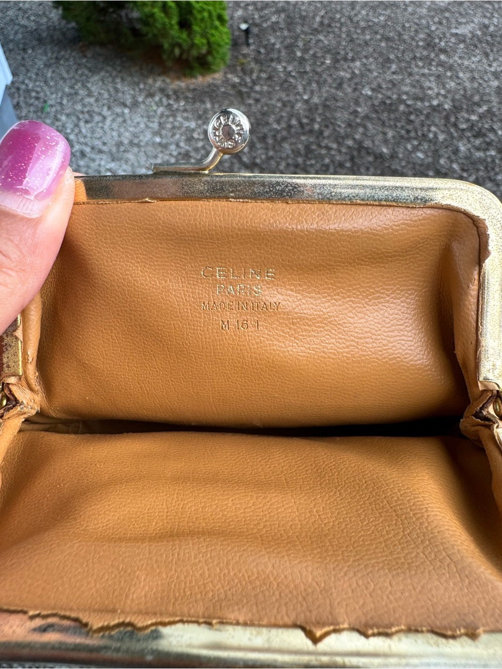 Celine Vintage Macadam Kiss Lock Coin Purse / Wallet Beige Tan Italy - Picture 8 of 10